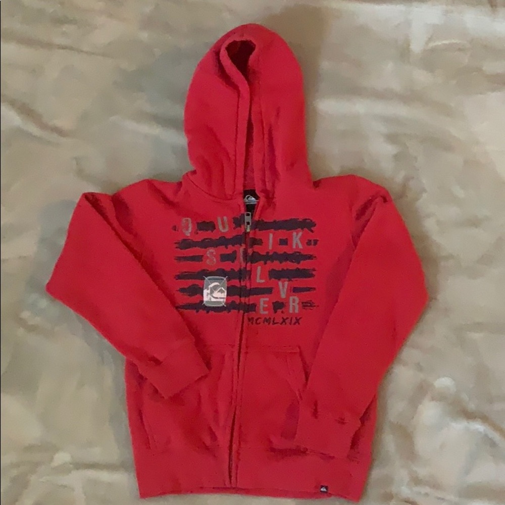Boys size 7 zip up hoodie